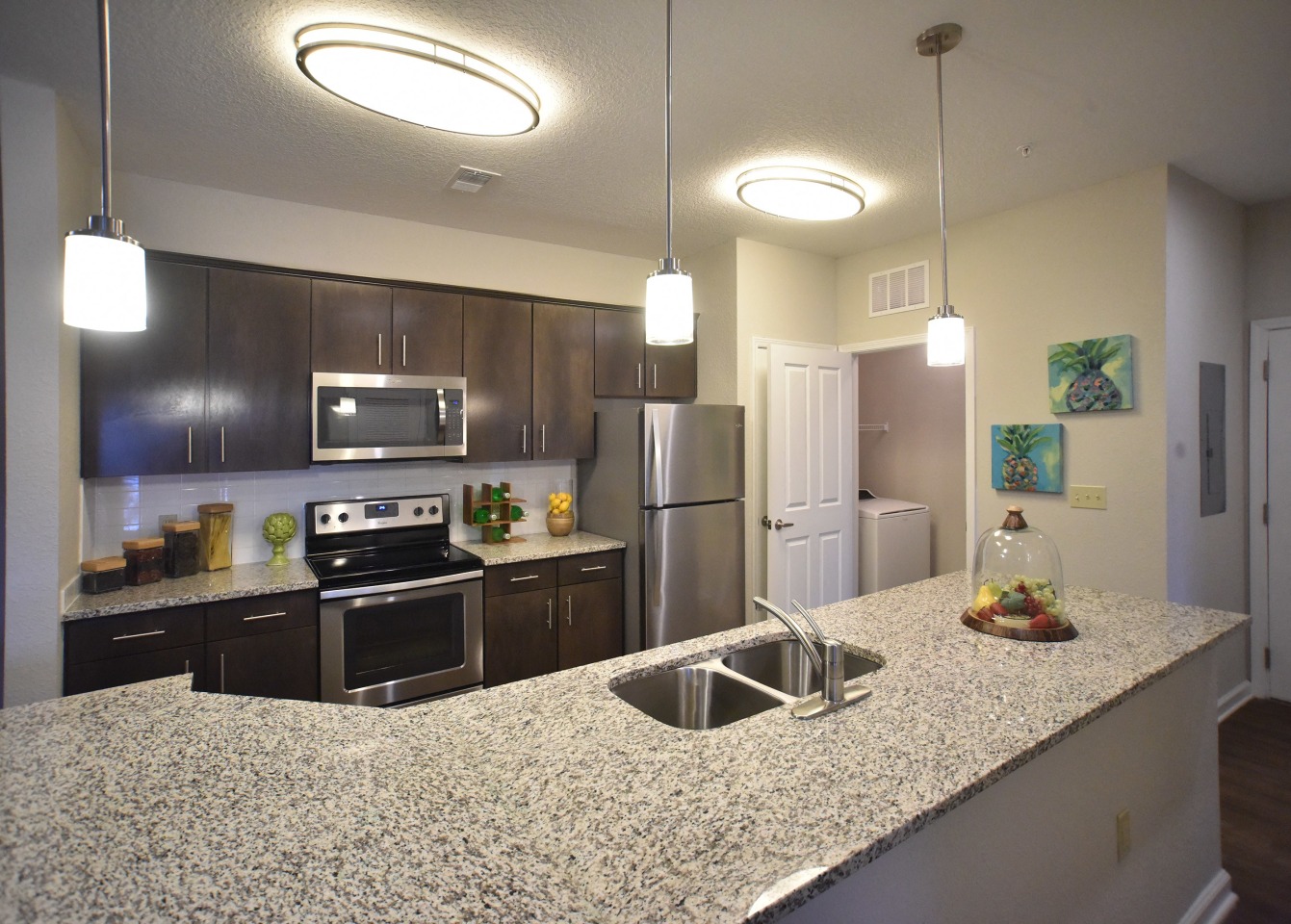 Arbours at Crown Point Image 21