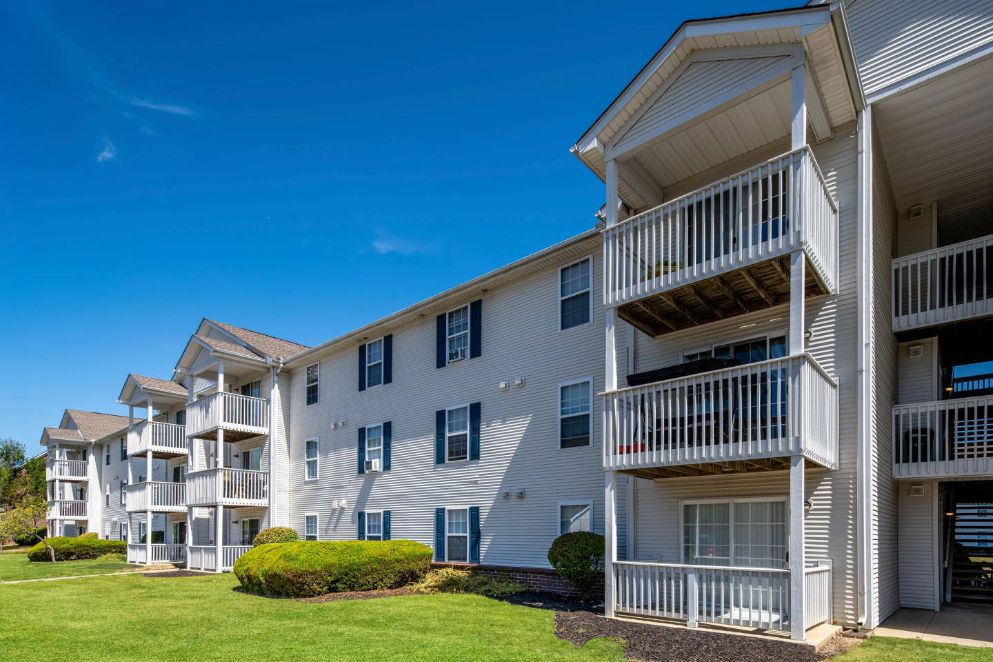 Trinity Lakes Apartments Image 32