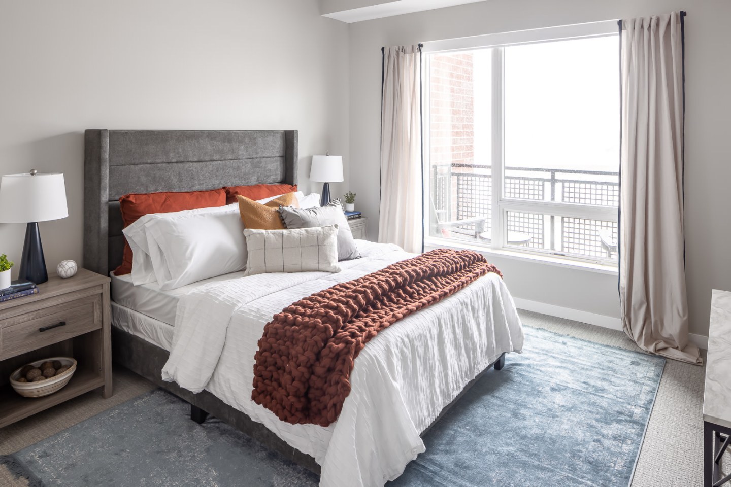 Lyra Apartments Image 4