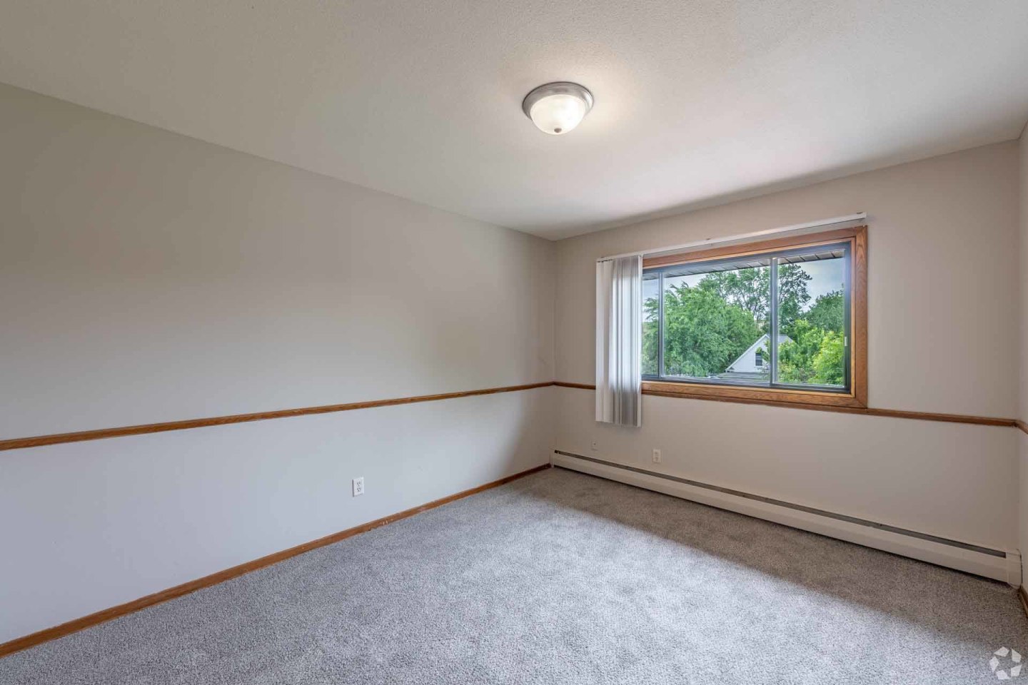 Minnehaha Apartments Image 23