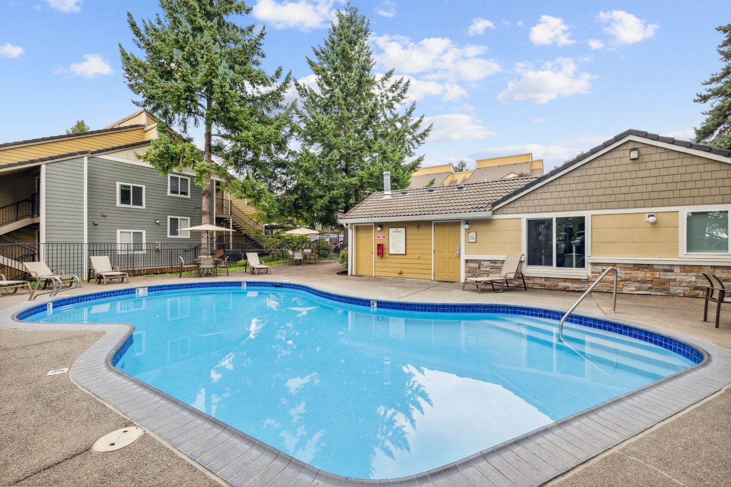 Maybeck at the Bend Apartments Image 18