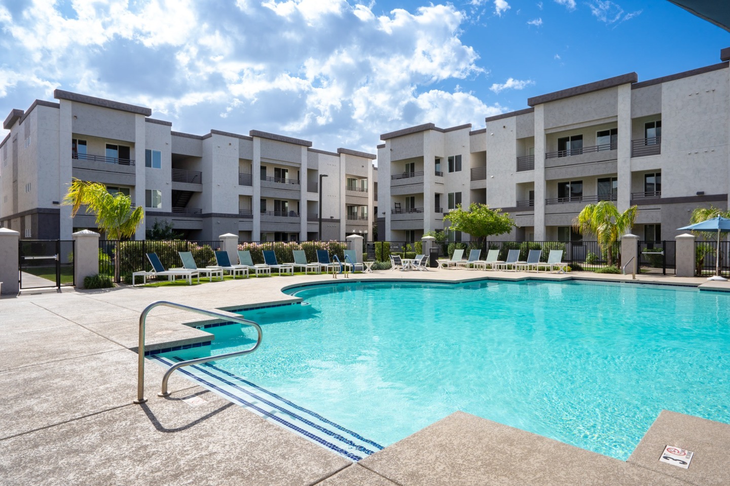 Acero Estrella Commons Image 22