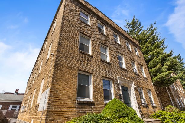Willows Apartments Image 13