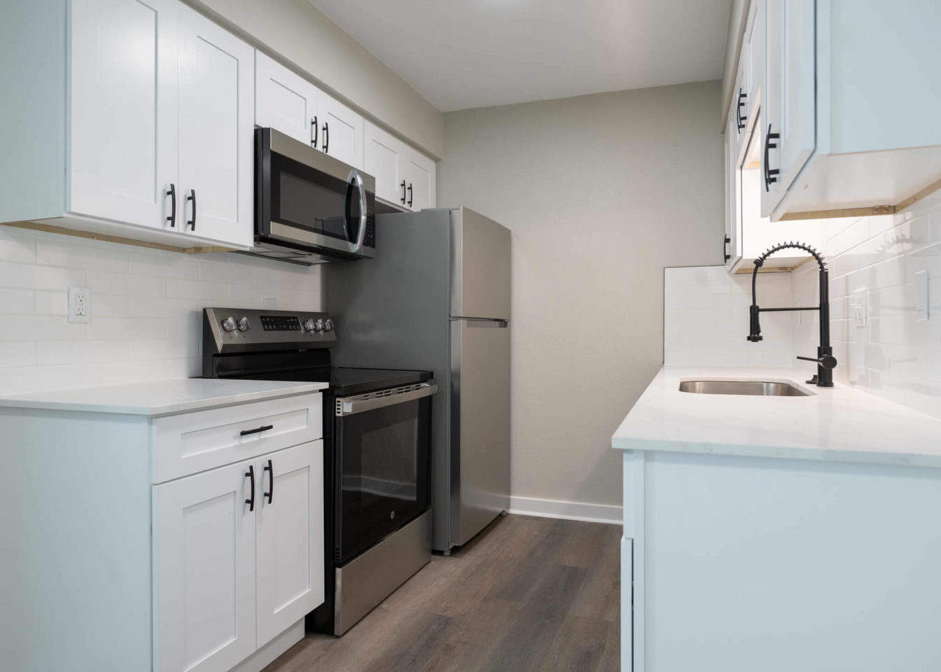 Highpoint Creek Apartments Image 5