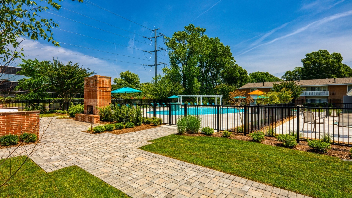North Shore Gardens Apartments Image 39
