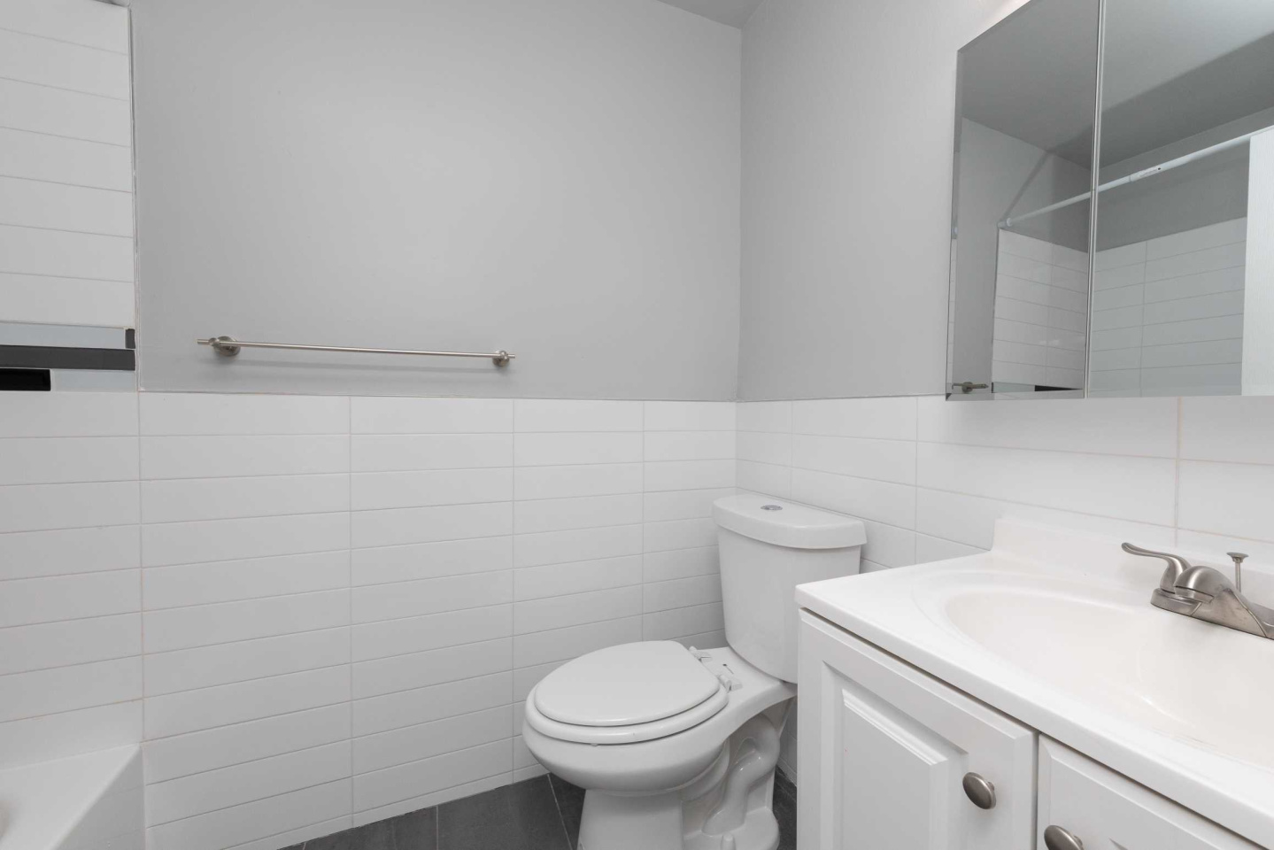 Mount Airy Manor Image 1