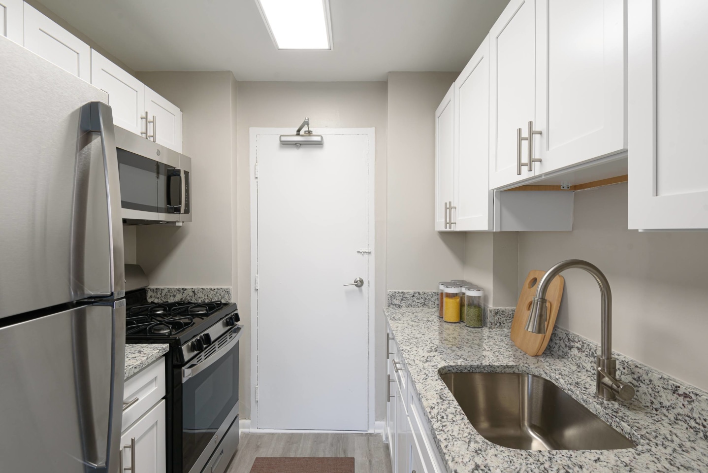 Park Adams Apartments Image 3