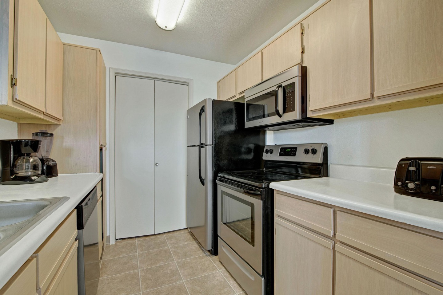 Saint James Place Image 1