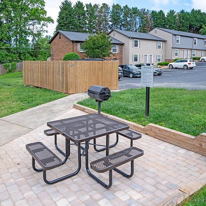 Fieldbrook Apartment Homes Image 24