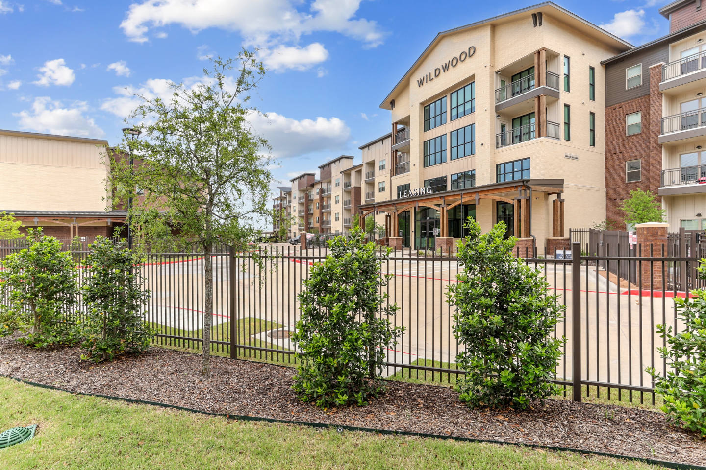 Wildwood Luxury Urban Homes Image 16