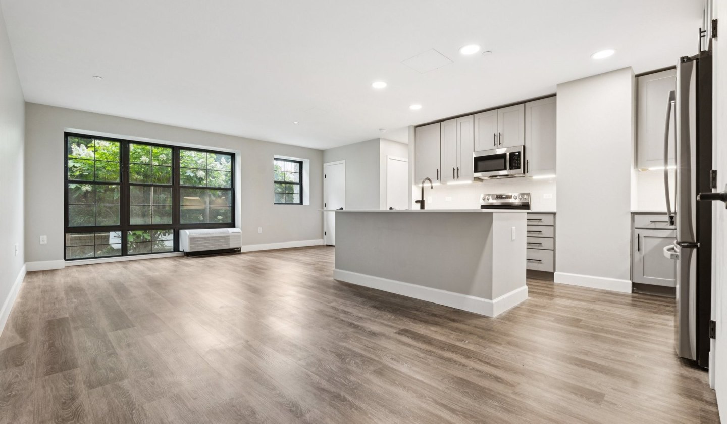 The Residences at Capital Crescent Trail Image 4