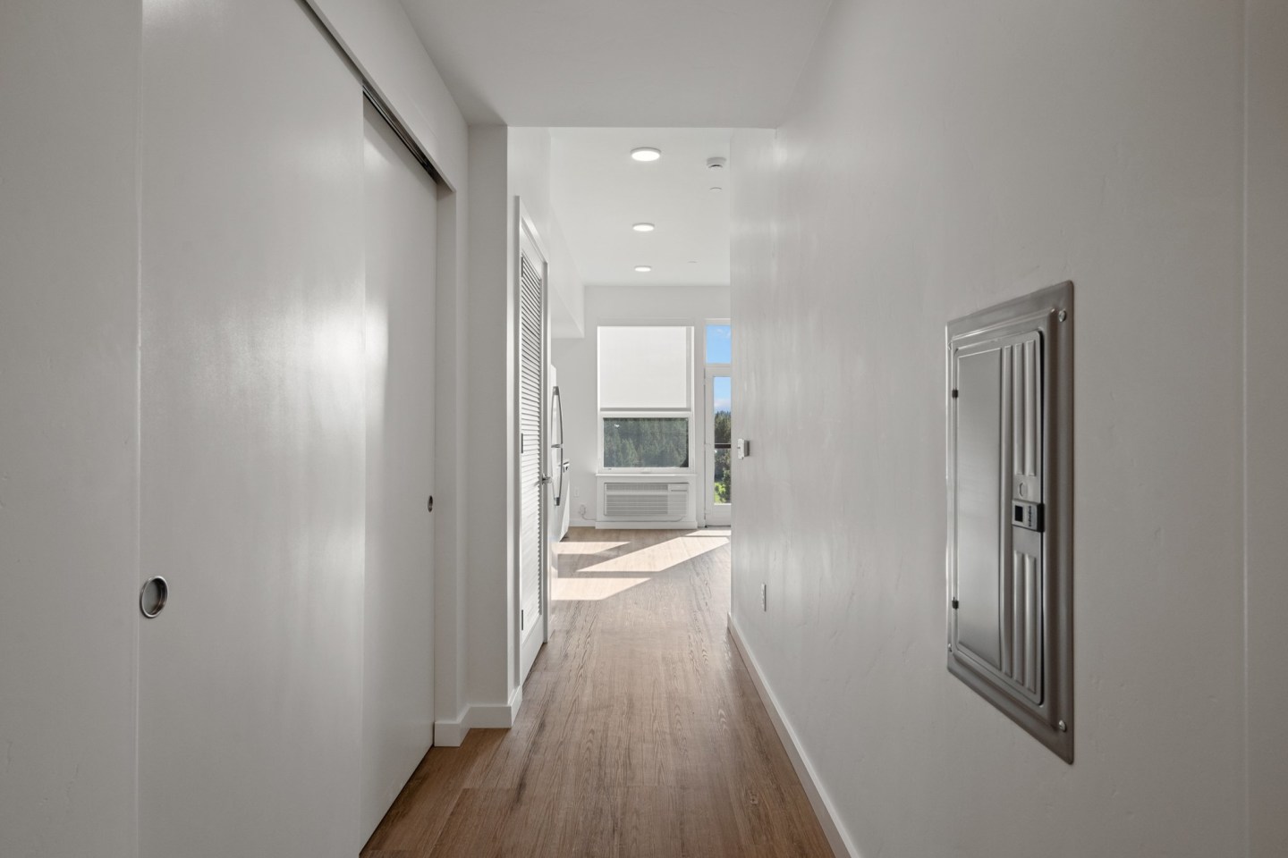 Strata Image 37