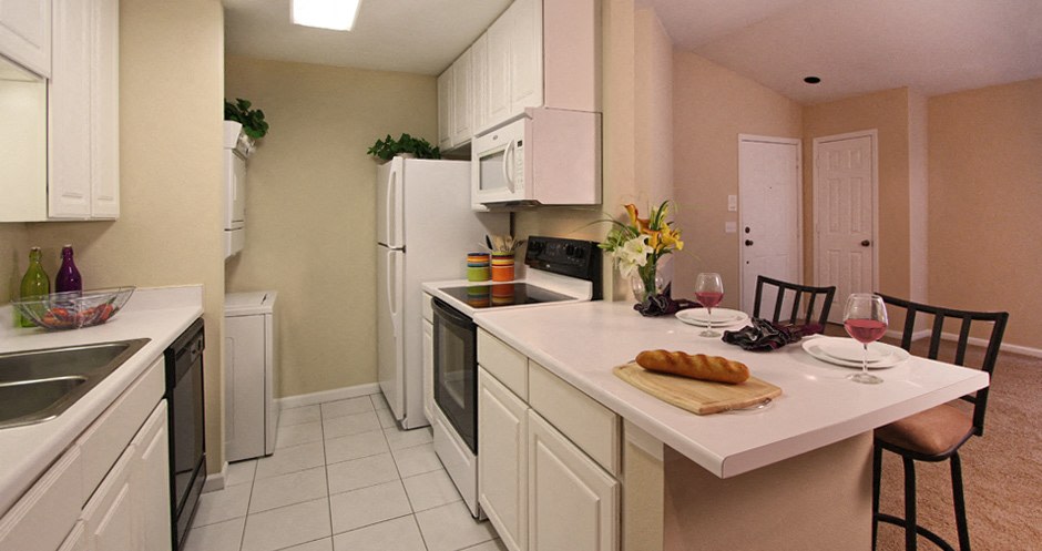 Lionsgate Apartments Image 11