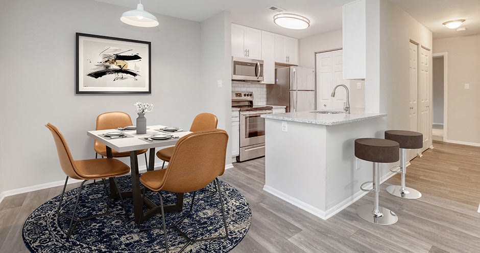 Spring House Apartments Image 30
