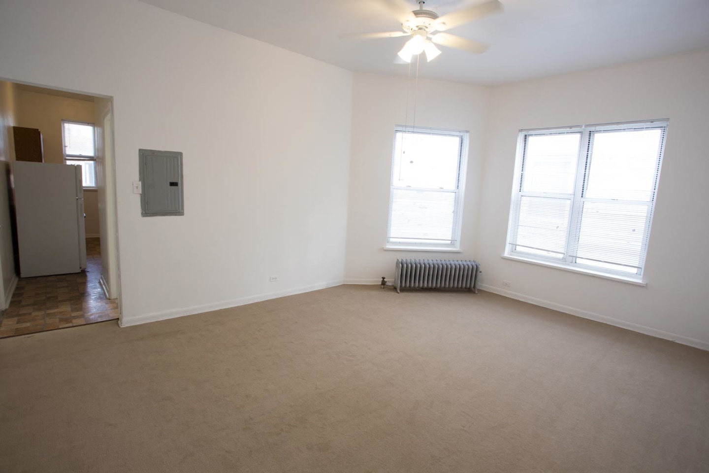 5300-5308 S. Hyde Park Boulevard Image 17