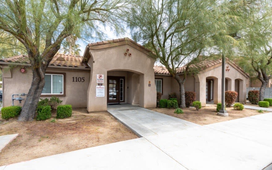 Twin Palm Apartments Image 12