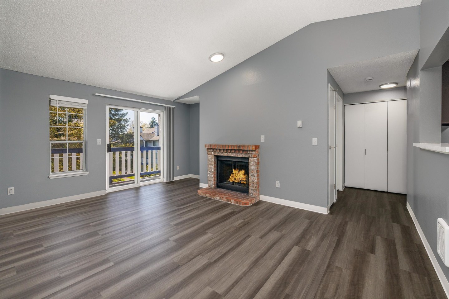 Garden Pointe Image 21