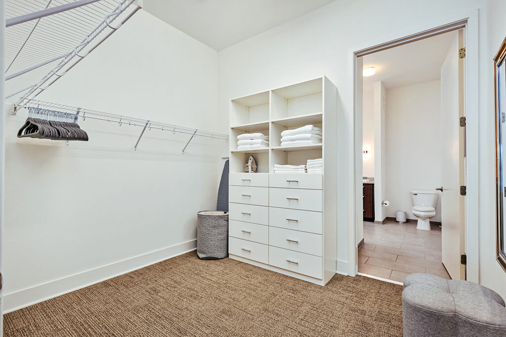 20 Midtown Image 40