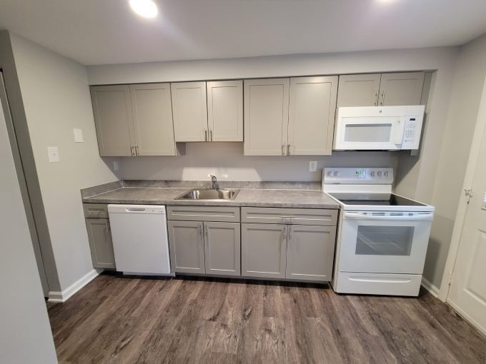 Village of Carrollwood Image 17