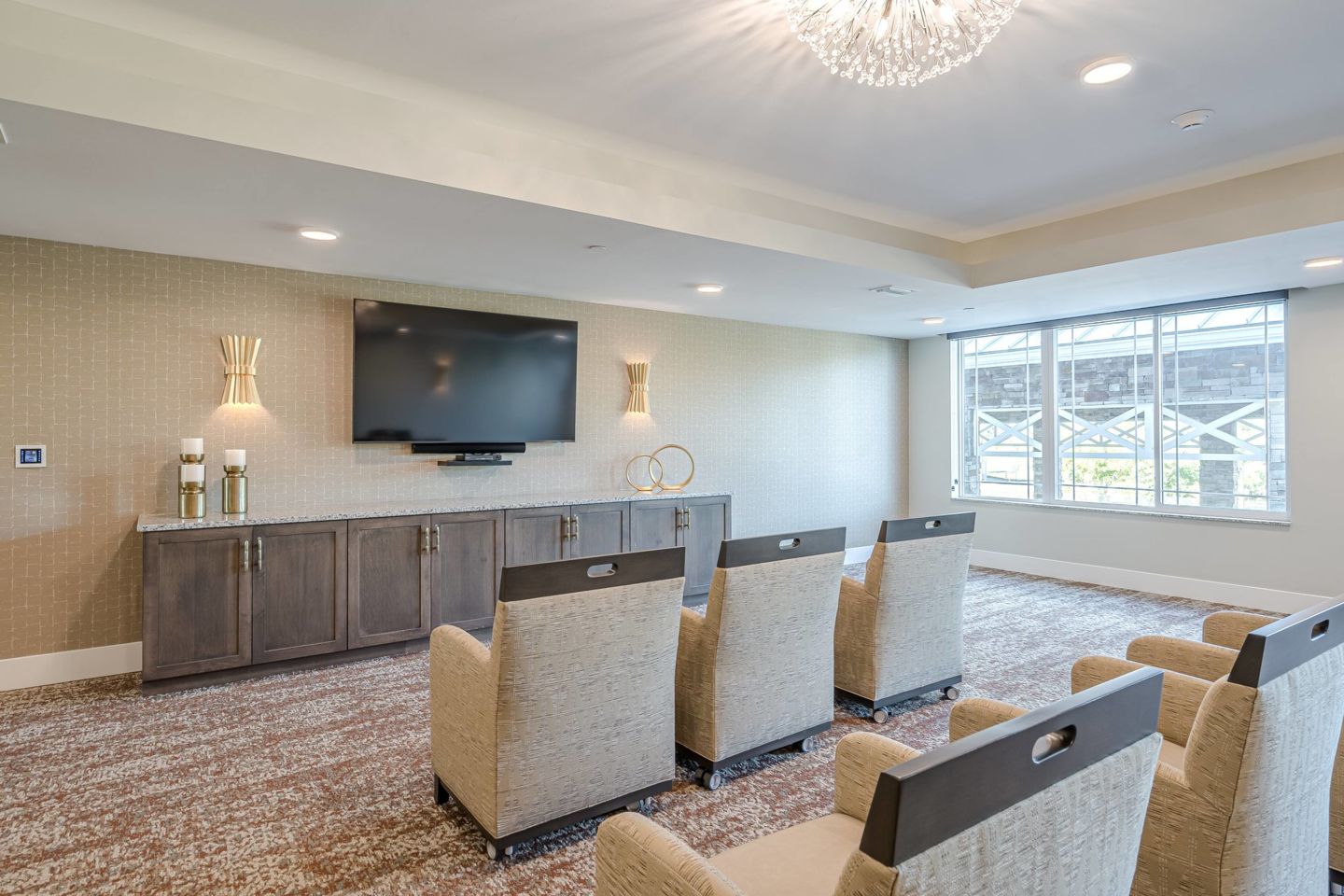 Sandpiper Glen 62+ Apartments - Senior & Affordable Housing Image 22