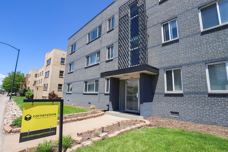 1200 Colorado Image 8