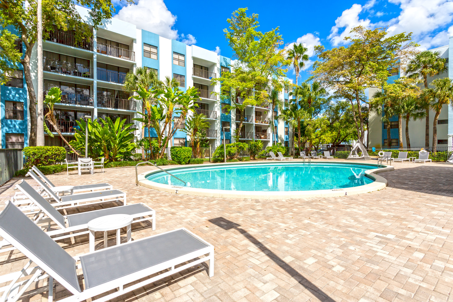 Watermarke at Biscayne Apartment Homes Image 17