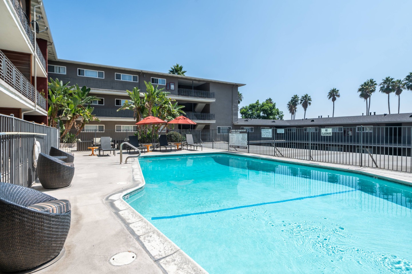 Emerald Hills Apartment Homes Image 3