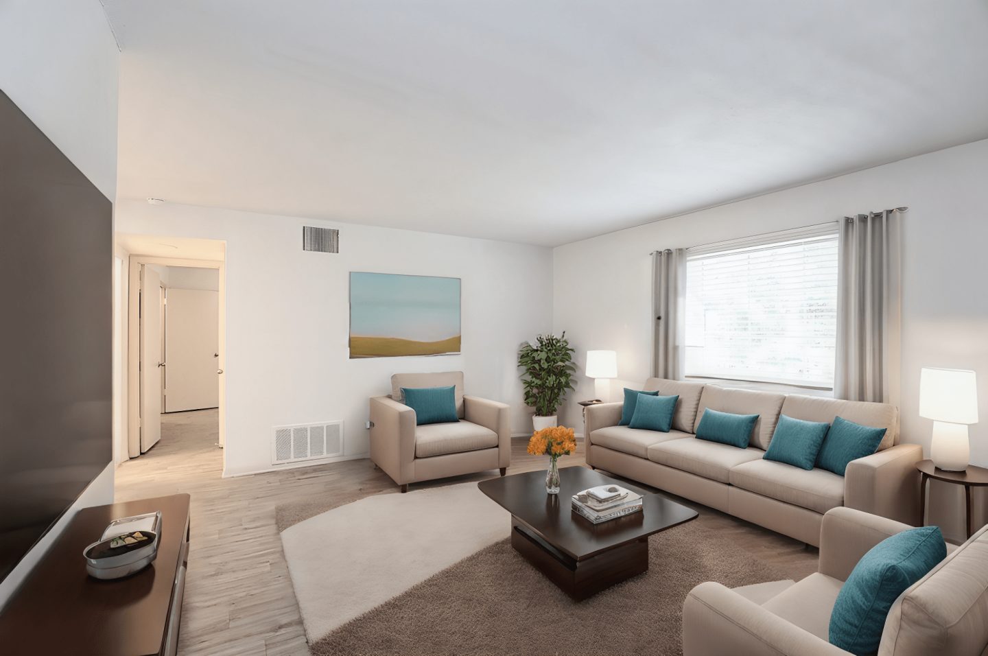 The Chateau Apartments Image 5