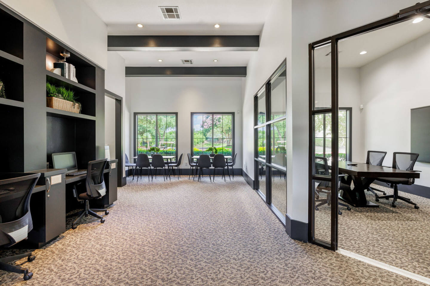 Lantana Hills Image 14