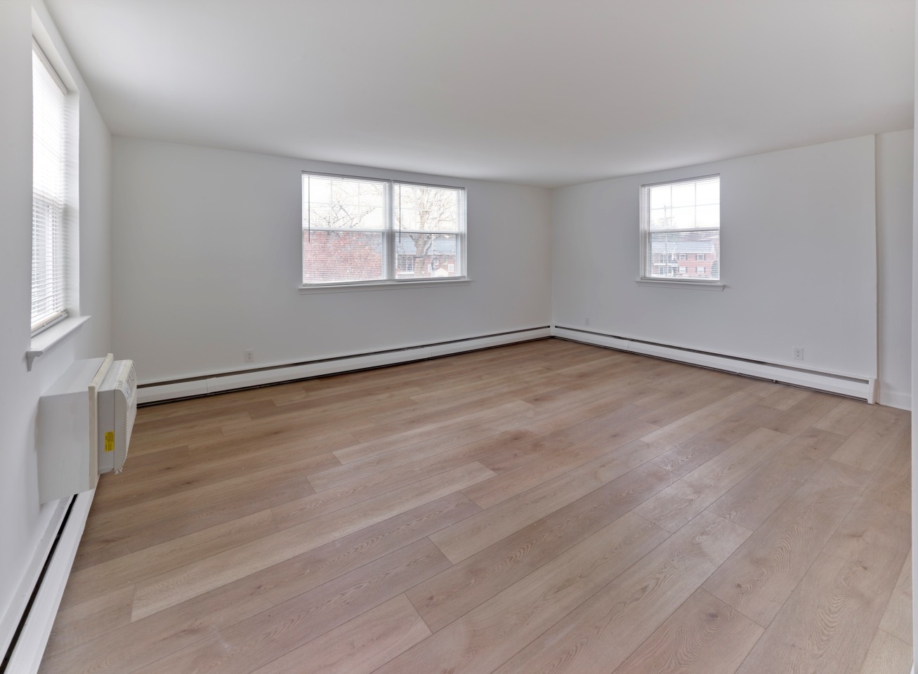 Brookdale Apartments Image 9