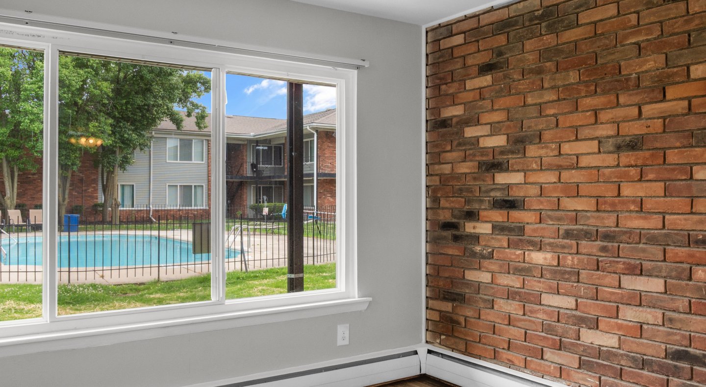 Huntington House Riverview Image 9
