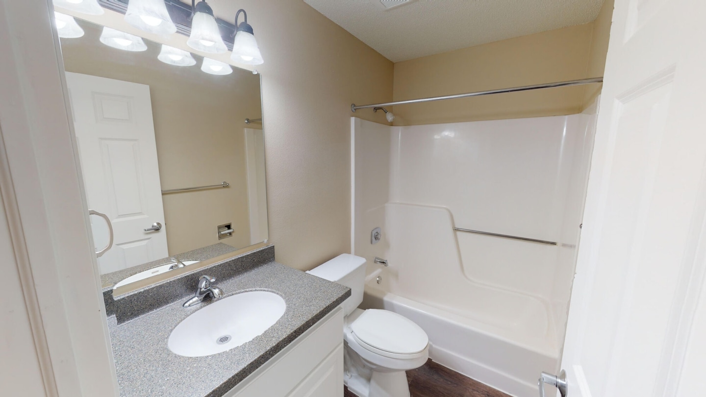 Terrace Hills Apartments Image 16