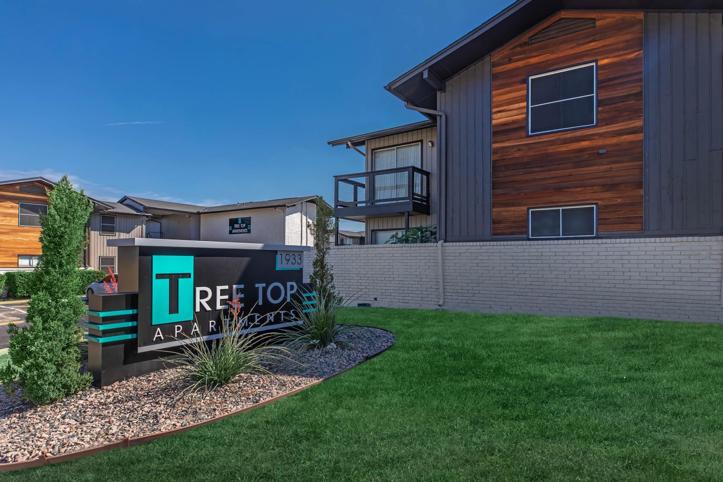 Tree Top Apartments Image 10