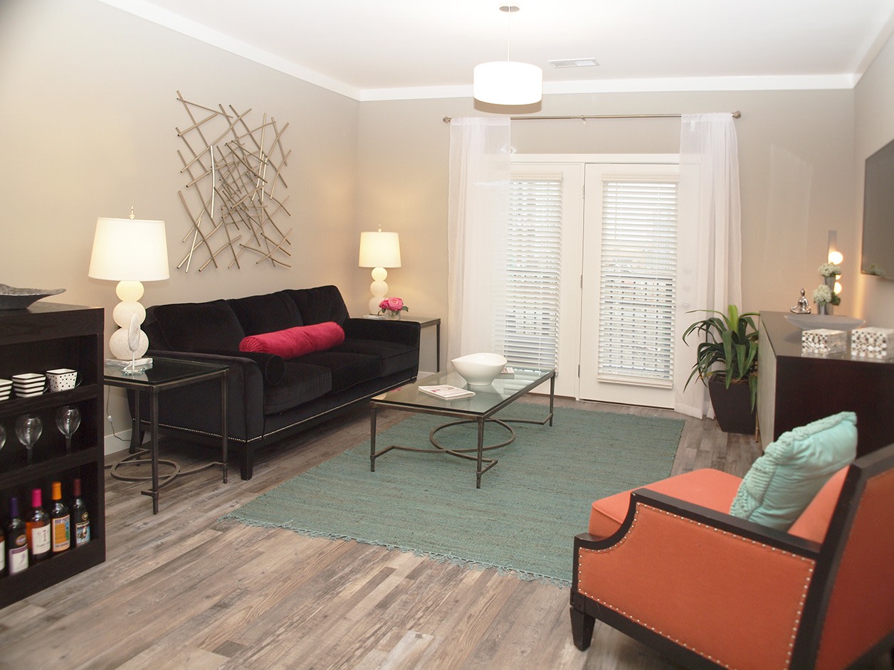 Allure Apartments Image 12