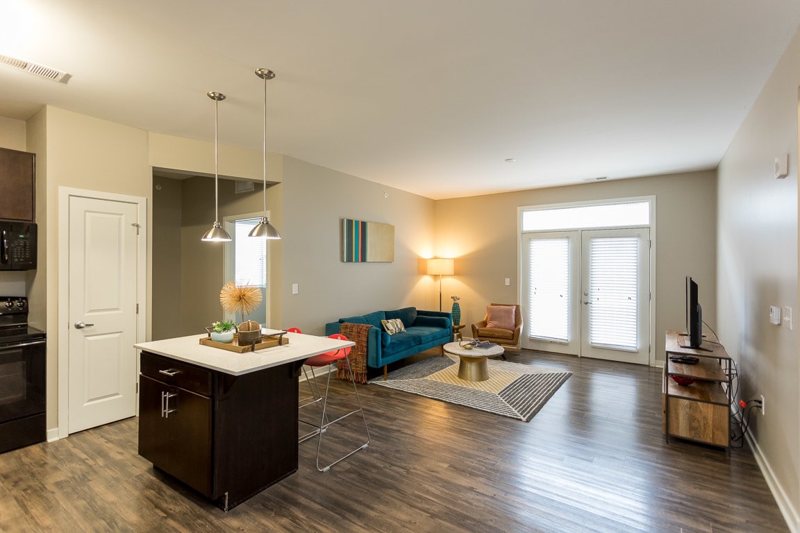 AMP Luxury Apartments Image 8