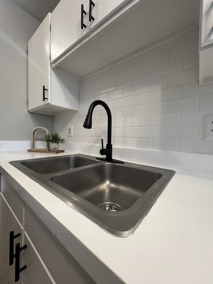 Greenway Apartments Image 6