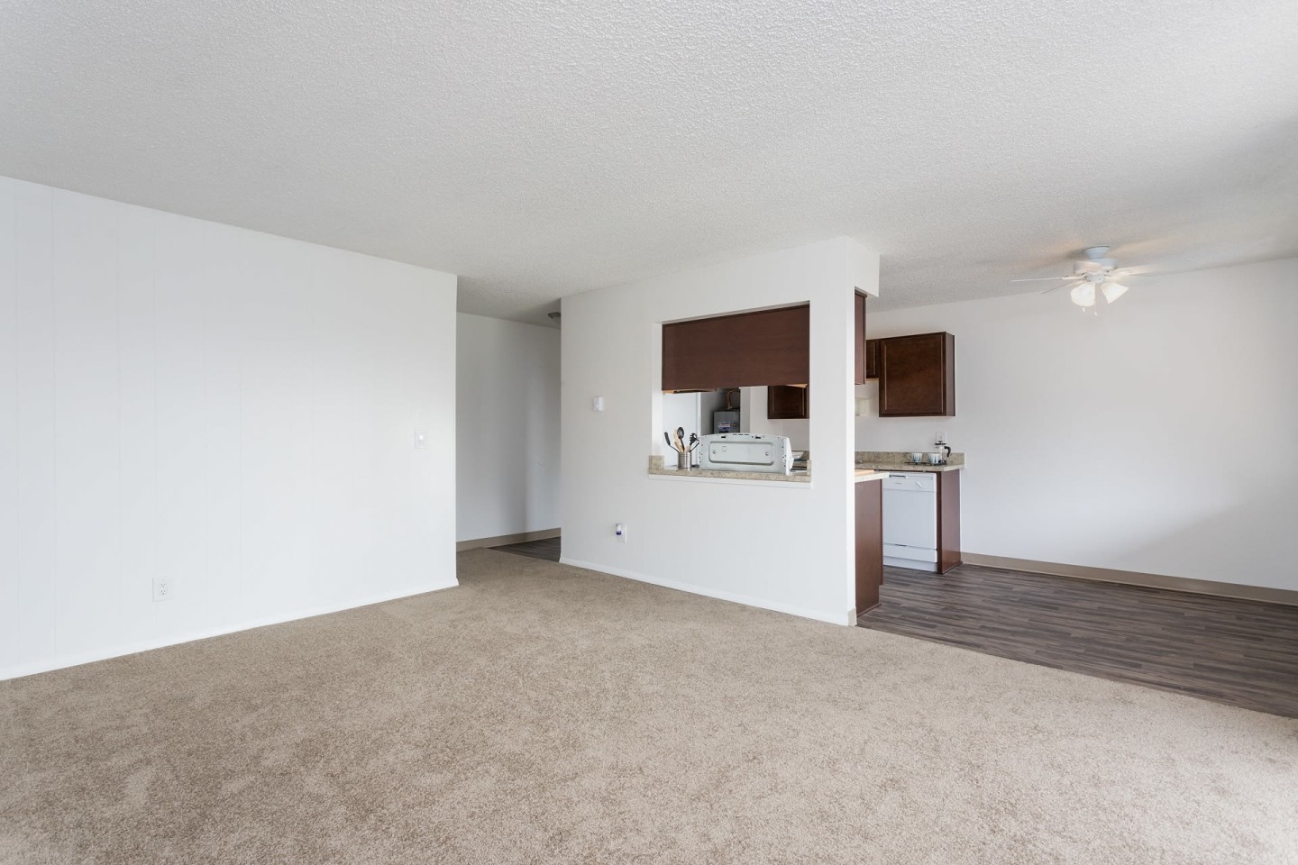 Greenbriar Village Image 3