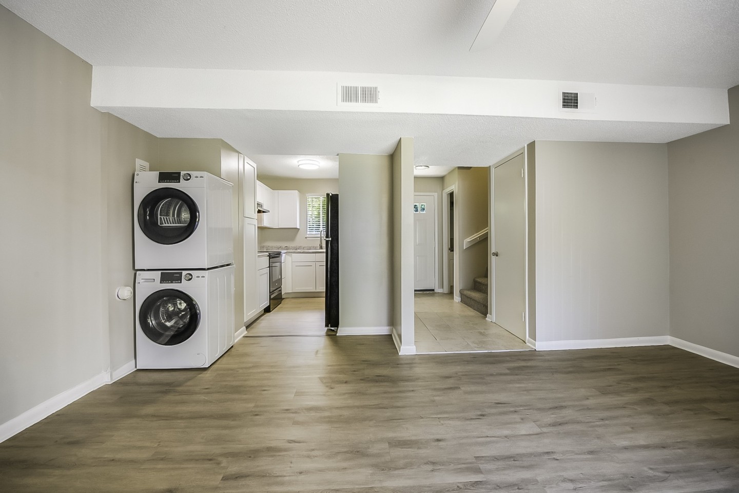 Pine Ridge Apartments Image 21