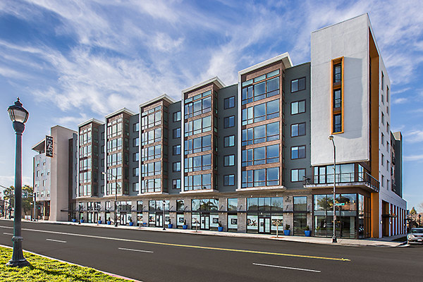 The Pierce Image 24