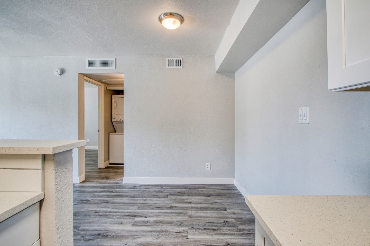 Broadway Vista Apartments Image 9