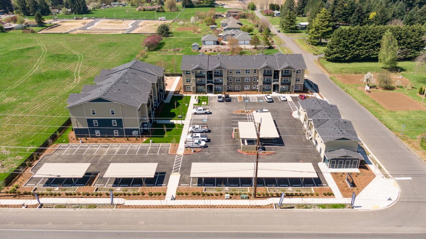 The Jax Apartments Image 10