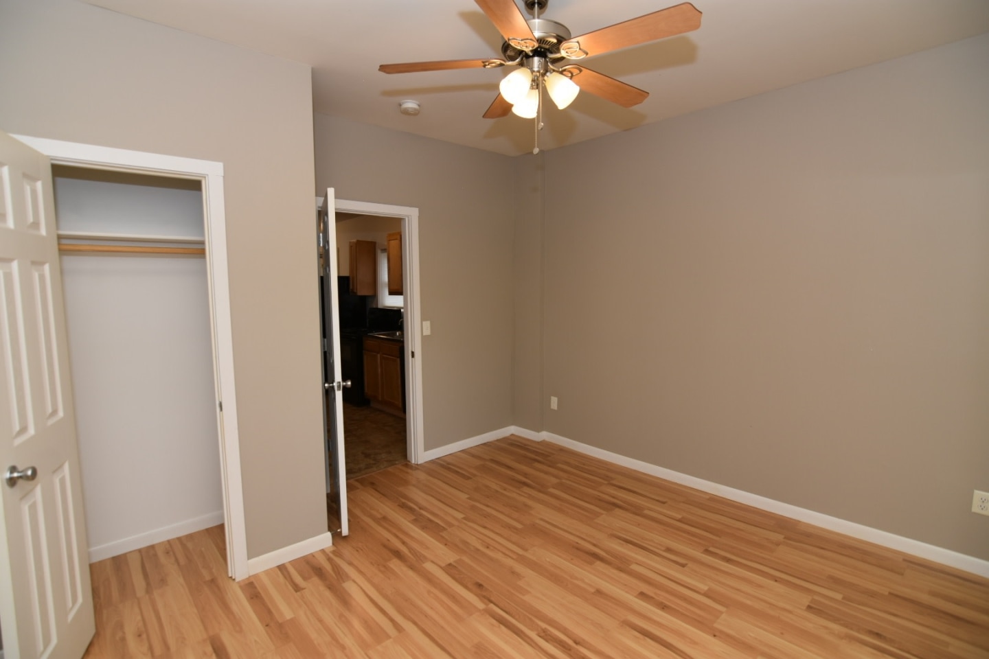 2625 3rd Avenue S Image 10