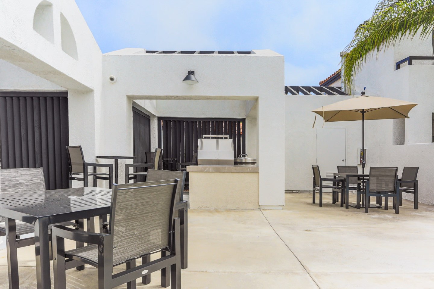 Newport Palms Apartments Image 21