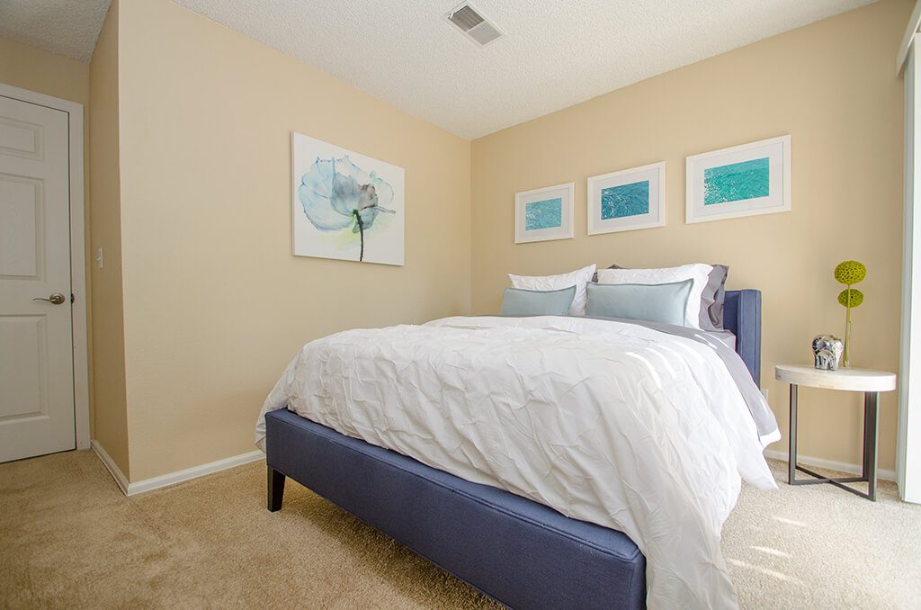 Rock Peak on Sunset Apartments Image 12