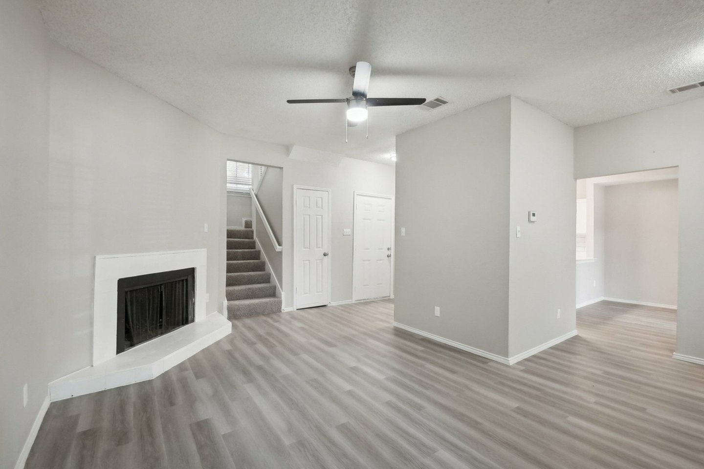 Avalon Villas Image 29