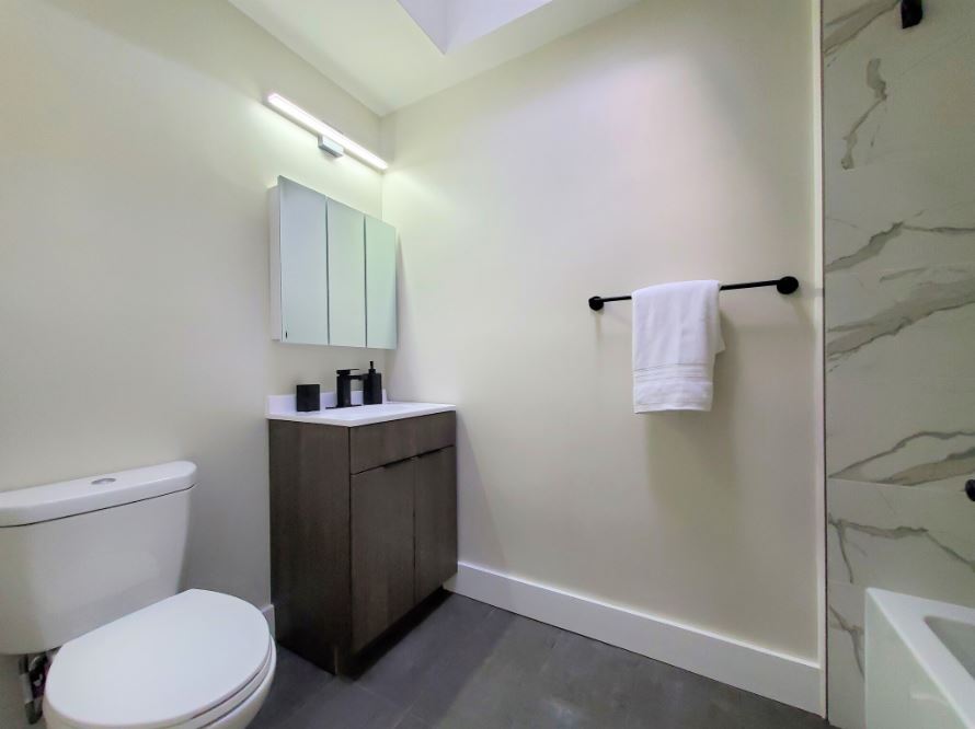 Parkview Manor Image 4