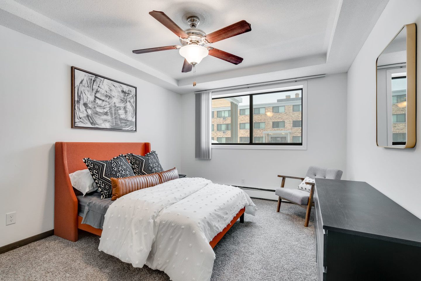 Aquila Park & Royal Park Apartments Image 7