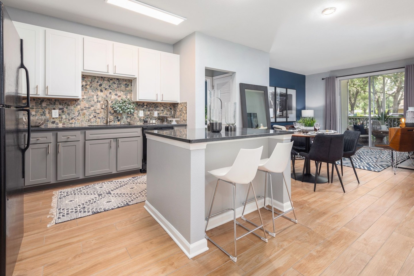 Luxe at 1820 Image 16
