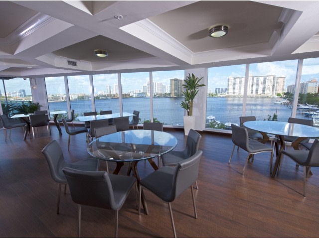 Intracoastal Yacht Club Image 44