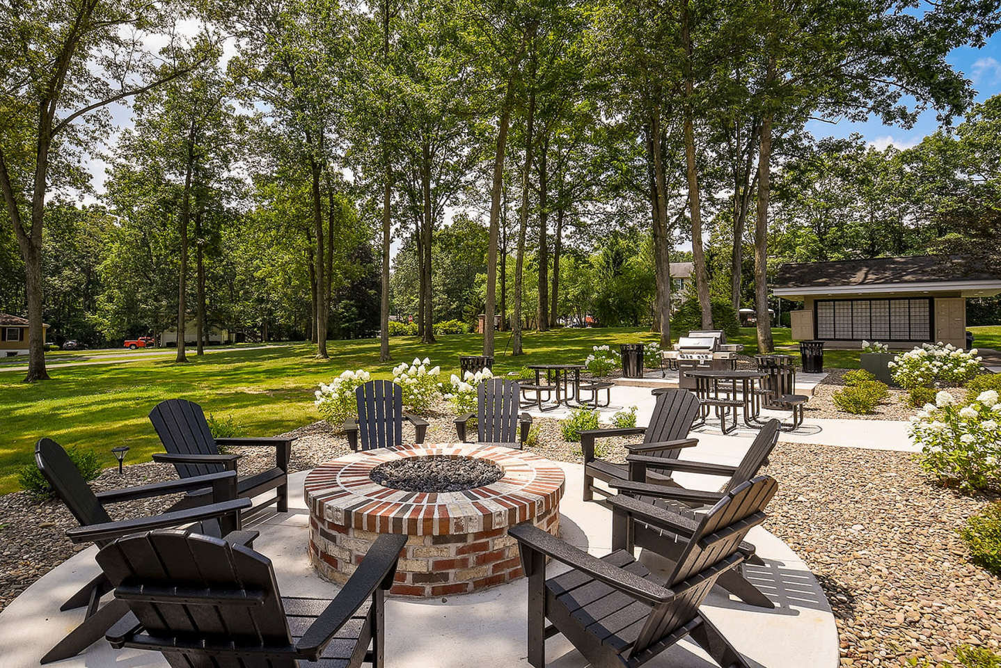 Vairo Village Image 24